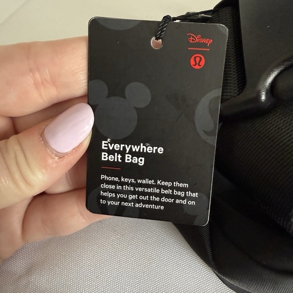 Lululemon Everywhere Belt Bag Womens O/S Black Disney Mickey Mouse Collab main image 8